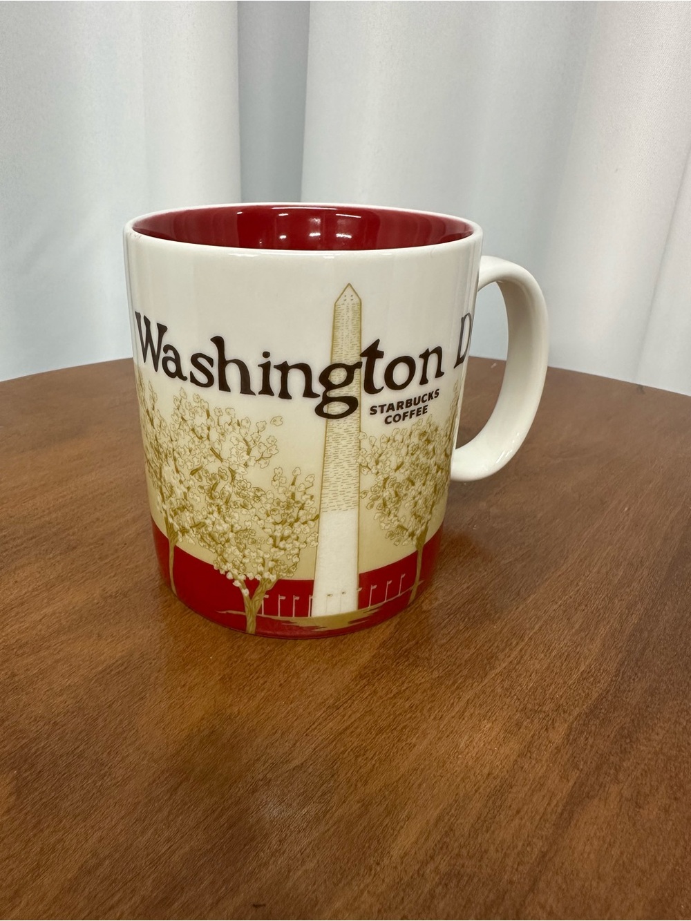Starbucks collector series global icon Washington D.C. Red & Cream Ceramic Mug